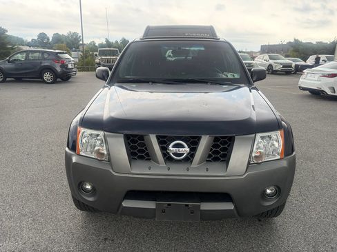 Used 2008 Nissan Xterra X AWD/4WD image 2