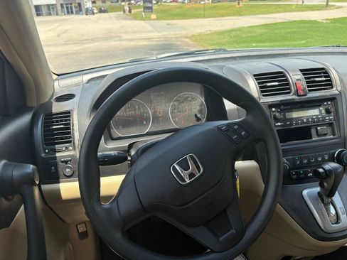 Used 2011 Honda CR-V LX image 9