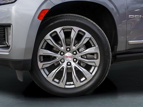 Used 2023 GMC Yukon XL Denali w/ LPO, Floor Liner Package image 4