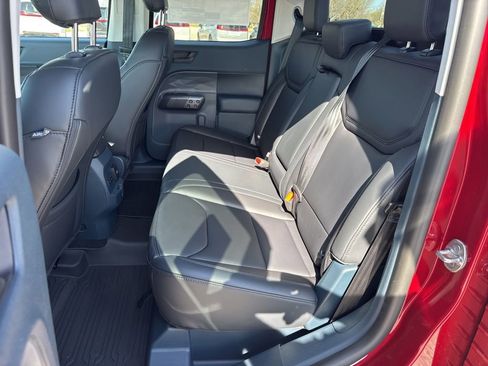 New 2026 Ford Maverick Lariat w/ Black Appearance Package image 16