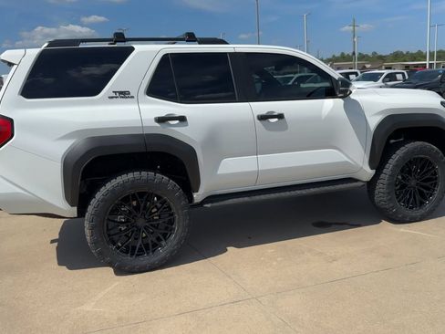 Used 2026 Toyota 4Runner TRD Off-Road Premium w/ Tow Technology Package AWD/4WD image 8