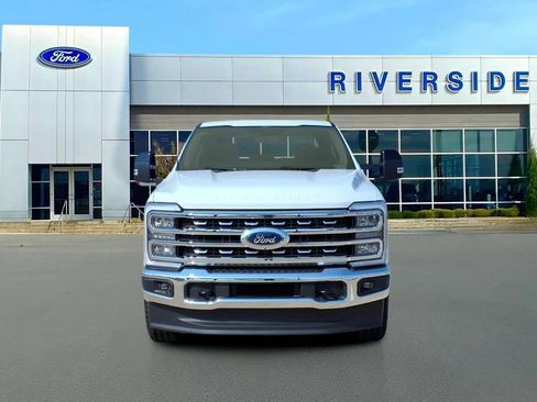 Used 2026 Ford F250 Lariat AWD/4WD image 2