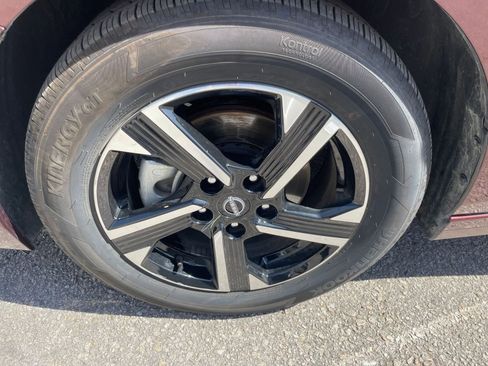 Used 2025 Nissan Sentra SV image 28