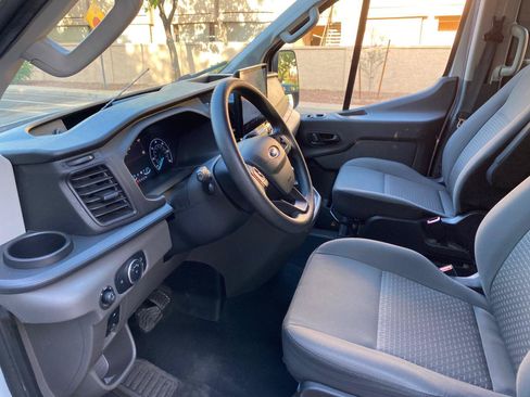 Used 2024 Ford Transit 350 XLT RWD image 22