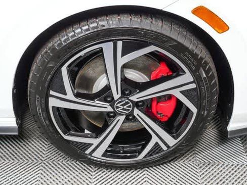 New 2026 Volkswagen GTI SE image 36