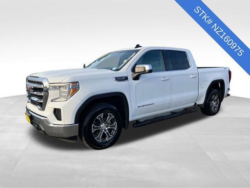 Used 2022 GMC Sierra 1500 SLE image 3