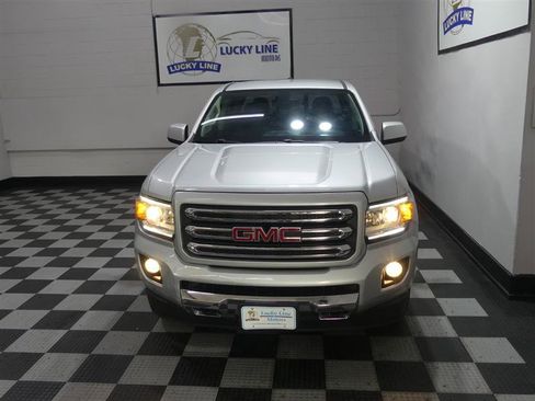 Used 2017 GMC Canyon SLE w/ All Terrain Package AWD/4WD image 3