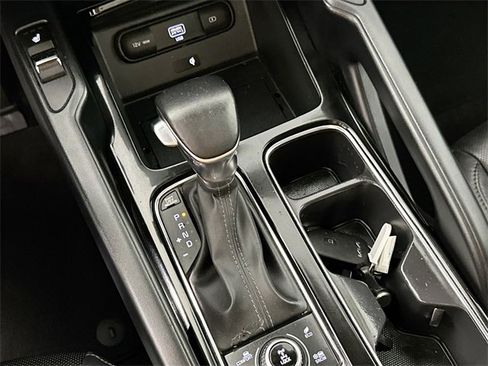 Used 2022 Kia Telluride S image 16