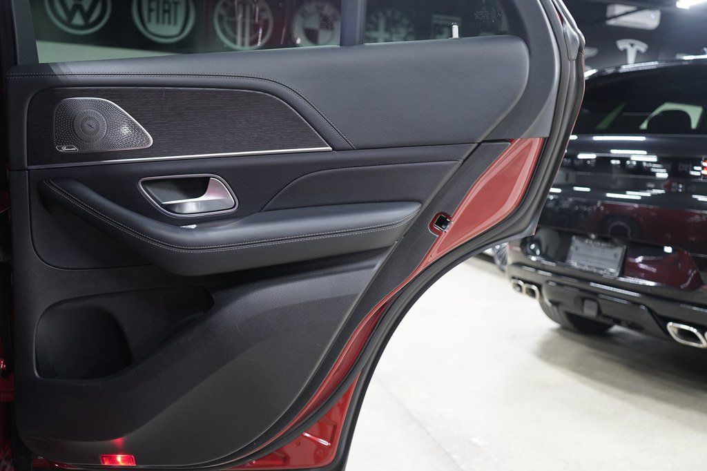 Used 2023 Mercedes-Benz GLE 53 AMG 4MATIC Coupe image 18