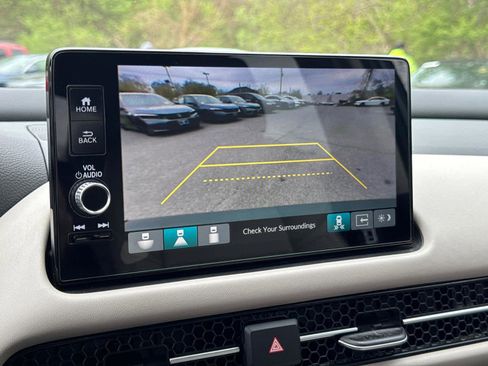 Used 2024 Honda HR-V EX-L image 25