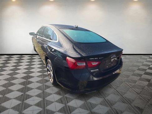 Used 2018 Chevrolet Malibu Premier w/ Driver Confidence Package FWD image 8