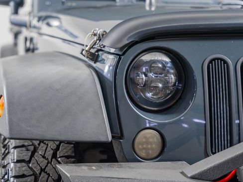 Used 2017 Jeep Wrangler Unlimited Sport w/ Quick Order Package 24S image 13