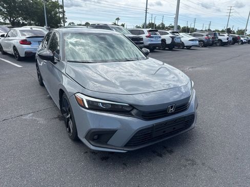 Used 2025 Honda Civic Sport image 1