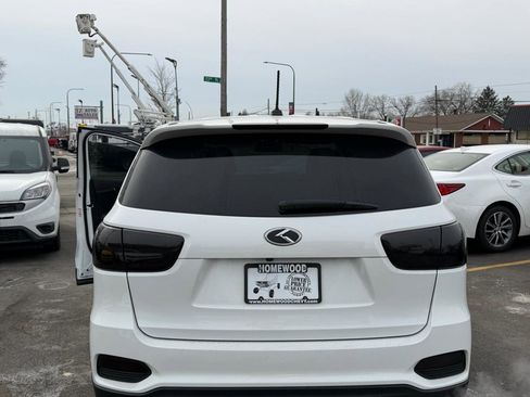 Used 2019 Kia Sorento LX image 6