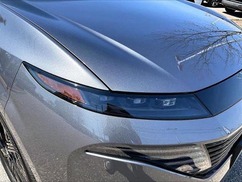 Certified 2025 Nissan Murano SV w/ Cargo Package AWD/4WD image 30