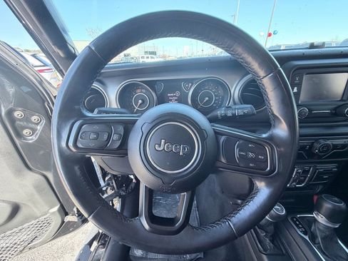 Used 2019 Jeep Wrangler Unlimited Sport S image 13