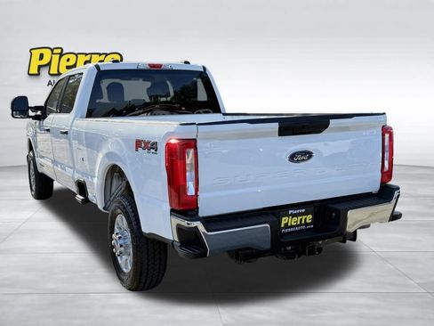 Used 2023 Ford F350 XLT w/ FX4 Off-Road Package AWD/4WD image 8