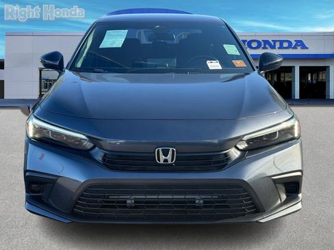 Used 2023 Honda Civic Sport image 5
