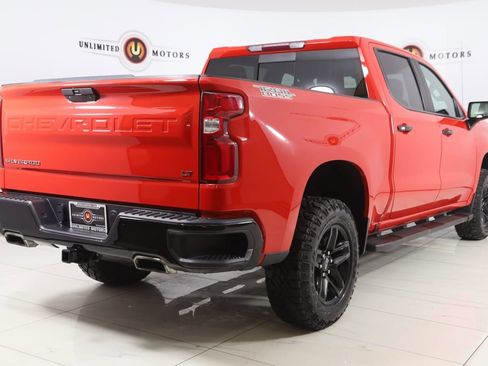 Used 2020 Chevrolet Silverado 1500 LT Trail Boss image 3