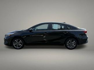 Used 2023 Kia Forte LXS video 2
