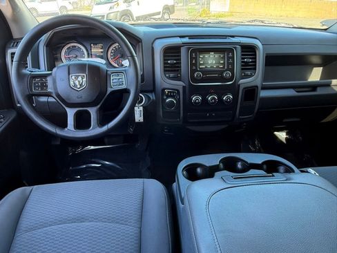 Used 2018 RAM 1500 Tradesman w/ Popular Equipment Group image 28