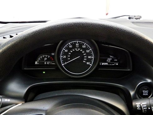 Used 2017 MAZDA MAZDA3 Sport FWD image 15