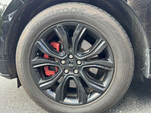 Used 2022 Ford Edge SE w/ Black Appearance Package AWD/4WD image 12