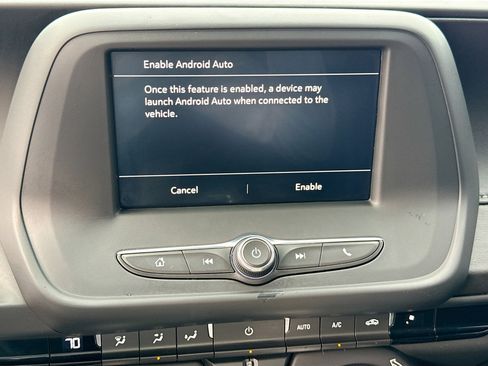 Used 2022 Chevrolet Camaro LT image 28