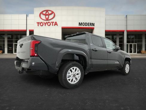 New 2025 Toyota Tacoma SR5 image 21