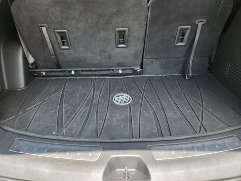 Used 2024 Buick Enclave Essence w/ Technology Package FWD image 25