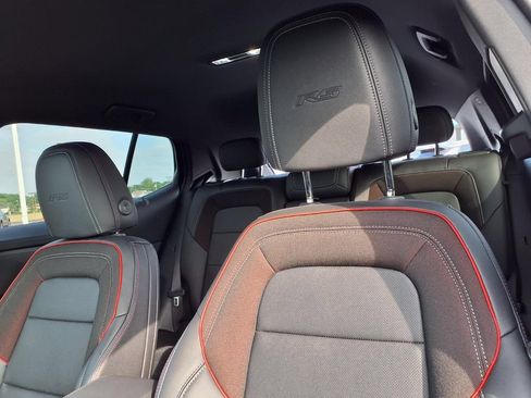 Used 2025 Chevrolet Equinox EV RS FWD image 21