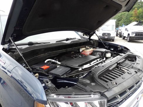 Used 2021 Chevrolet Silverado 1500 LT image 45