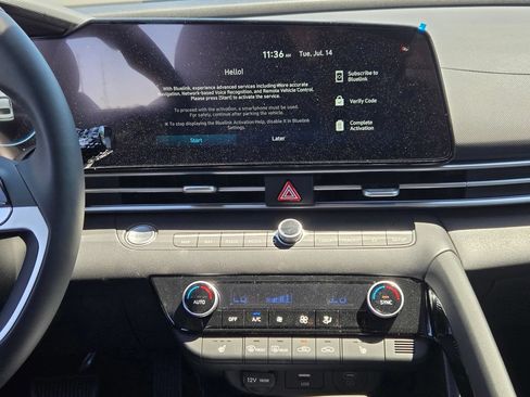 New 2026 Hyundai Elantra Limited FWD image 16