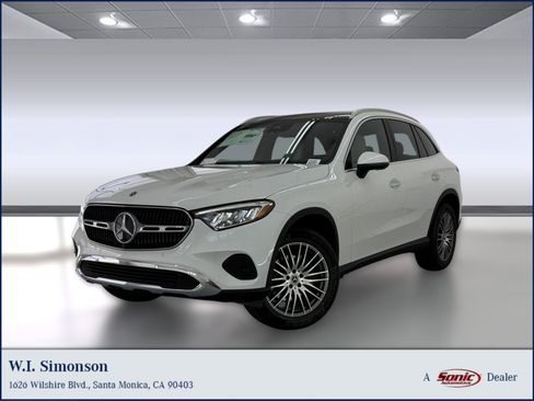 New 2026 Mercedes-Benz GLC 300 image 1