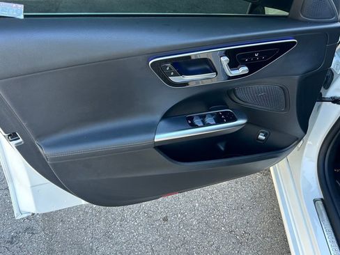 Used 2022 Mercedes-Benz C 300 Sedan image 23
