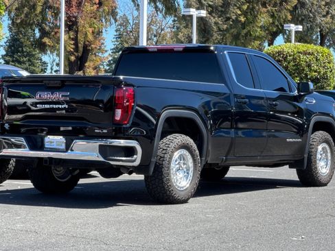 Used 2024 GMC Sierra 1500 SLE RWD image 5