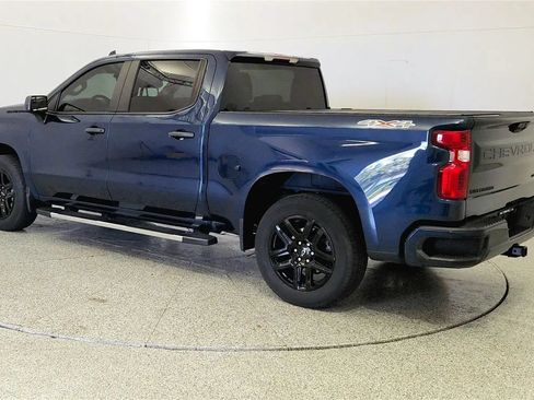 Used 2023 Chevrolet Silverado 1500 Custom w/ LPO, Dark Essentials Package AWD/4WD image 5