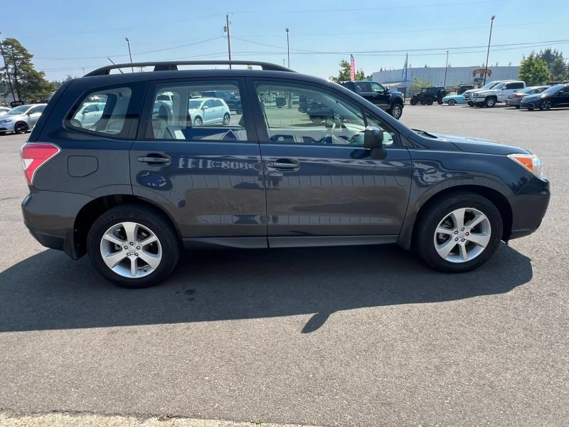 Used 2015 Subaru Forester 2.5i w/ Alloy Wheel Package AWD/4WD image 6