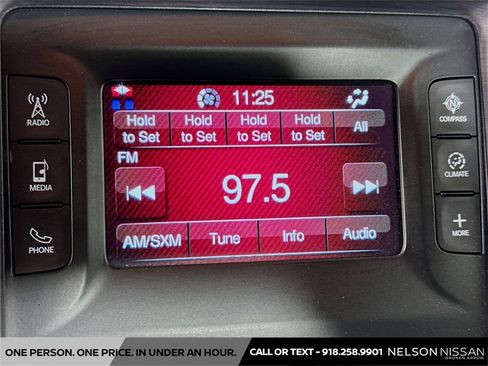 Used 2017 Dodge Charger SE w/ Popular Equipment Group image 13