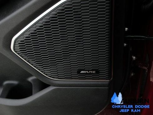 New 2025 Jeep Grand Cherokee Limited w/ Black Appearance Package AWD/4WD image 7