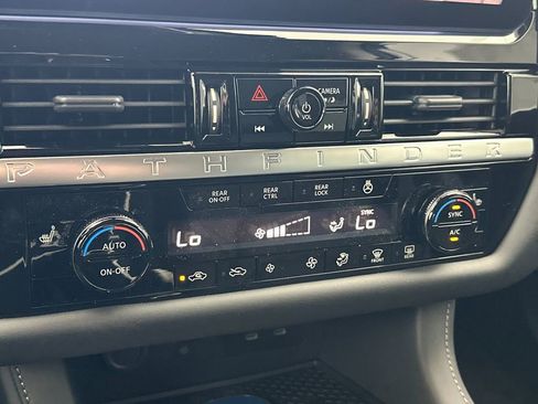 New 2026 Nissan Pathfinder SL AWD/4WD image 20
