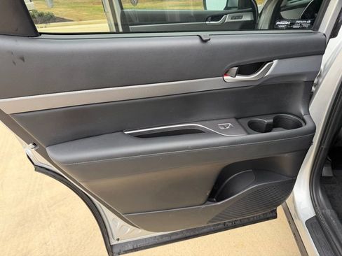 Used 2022 Hyundai Palisade SEL w/ Premium Package image 15