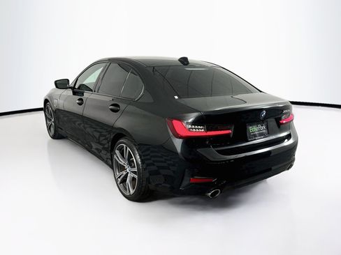 Used 2022 BMW 330e w/ Driving Assistance Package RWD image 5