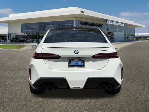 New 2026 BMW M5 w/ Executive Package image 10