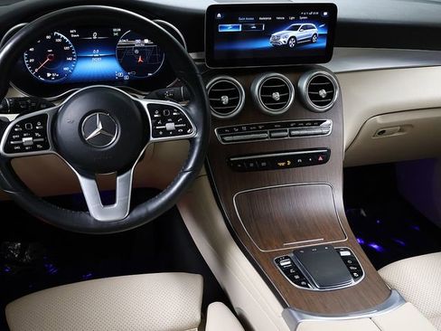 Certified 2022 Mercedes-Benz GLC 300 4MATIC image 15