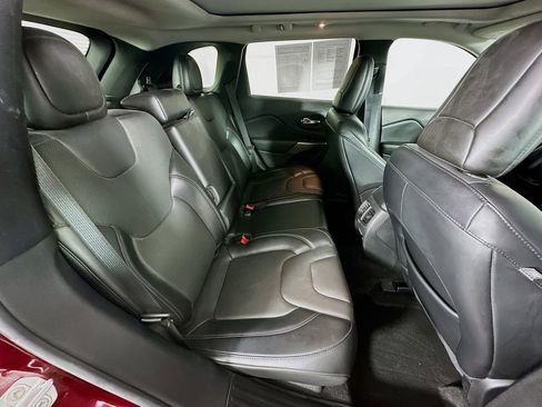 Certified 2021 Jeep Cherokee Limited image 37