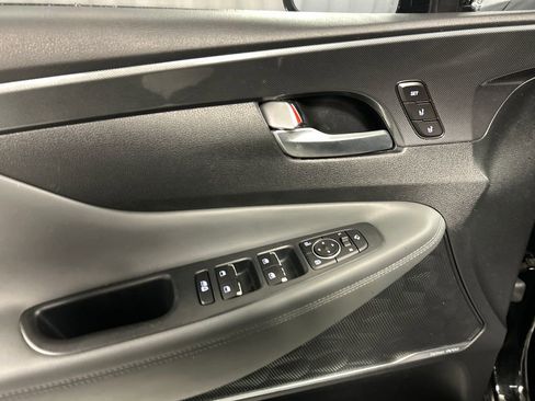Used 2021 Hyundai Santa Fe Limited image 12