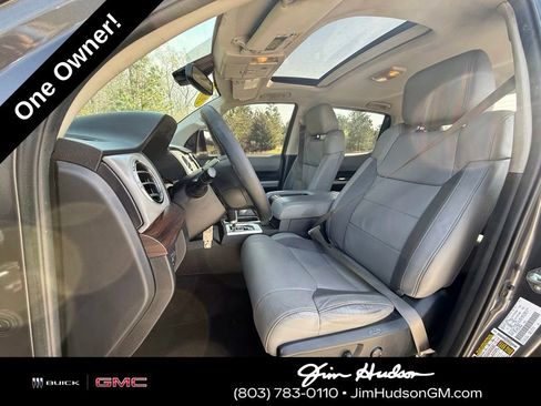Used 2018 Toyota Tundra Limited w/ Limited Premium Package image 6