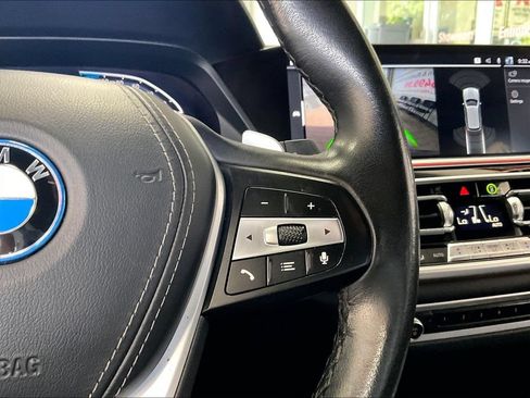 Used 2022 BMW X5 xDrive45e AWD/4WD image 9