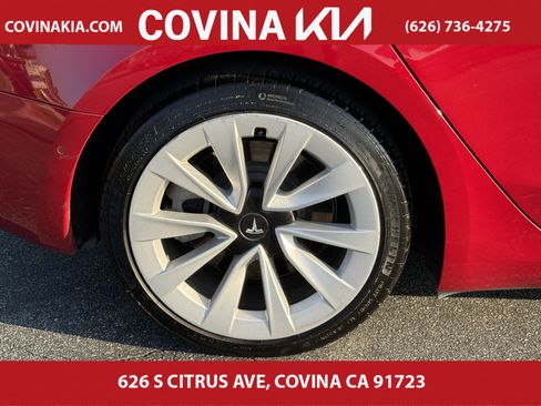 Used 2021 Tesla Model 3 Standard Range Plus image 9